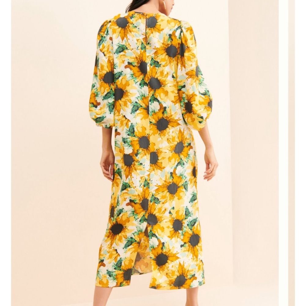 Just Female
Size EU 32/ US 6  Sunflower Print Maxi Dress - Picture 3 of 11